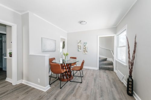 5742 40, Milwaukee WI 53221-3910 exterior