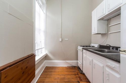 122 Benefit St, Providence RI  02903-1227 exterior