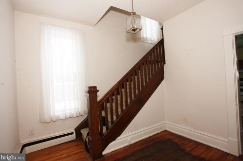 408 16 St, Huntingdon PA 16652-2308 exterior