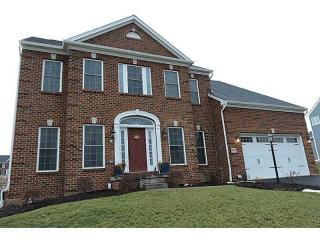 4254 Duckhorn Dr, Moon Twp, PA 15108-9469