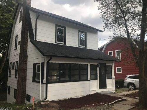 16 Newton Pl, Irvington NJ  07111-1408 exterior