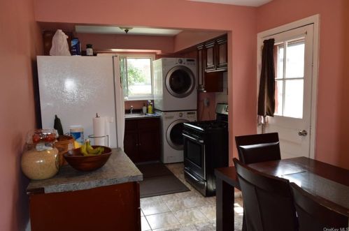 1628 Fowler Ave, Bronx NY 10462-3406 exterior