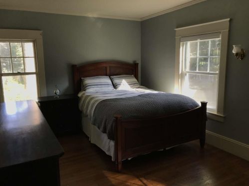 50 Ridge Rd, Concord NH  03301-3021 exterior