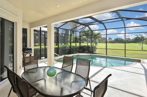 6044 Dogleg Dr, Naples FL 34113-1688 exterior