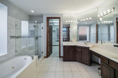 4129 Cres Way, Frisco TX 75034-6344 exterior