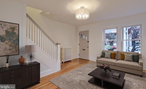 726 New Holland Ave, Lancaster PA  17602-2137 exterior