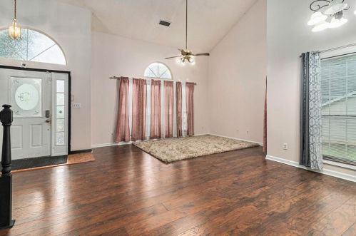 585 Shore Rd, Lithonia GA  30058-5990 exterior