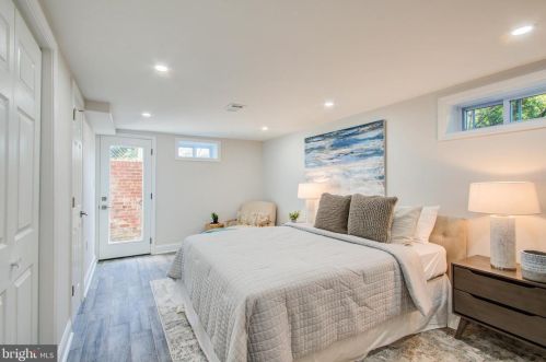 2104 Plyers Mill Rd, Silver Spring MD 20902-4223 exterior