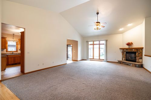 2269 Mangold Ave, Milwaukee WI 53221-4949 exterior