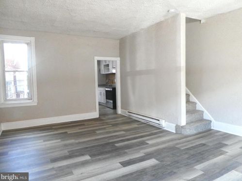 3912 Darien St, Philadelphia PA 19140-3211 exterior