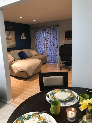 76 Brighton Way, New Brunswick NJ  08902-4283 exterior