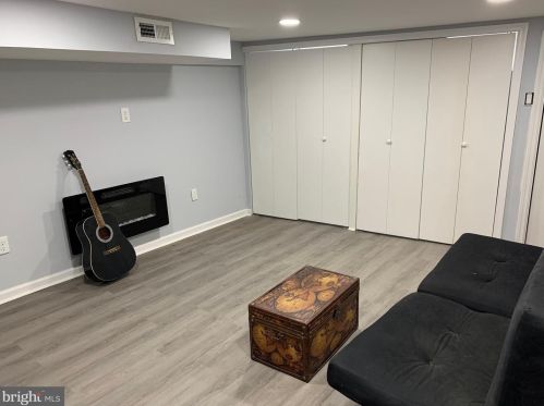 334 Cantrell St, Philadelphia PA  19148-3320 exterior