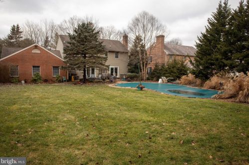 2429 Fruitville Pike, Lancaster, PA 17601-2913