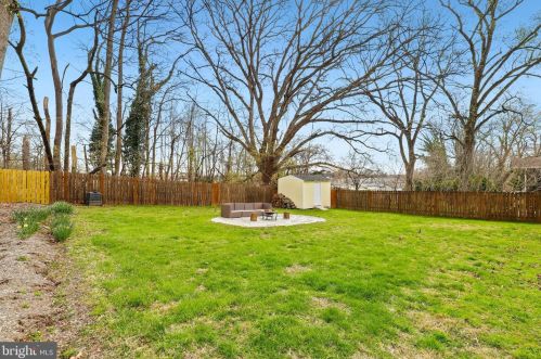 4216 Landgreen St, Rockville MD 20853-2731 exterior