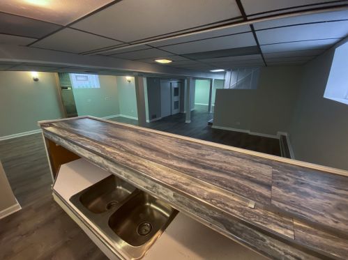 8154 Calumet Ave, Chicago IL  60619-4822 exterior