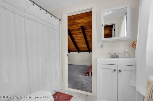 218 Chandler Rd, Jackson Twp NJ  08527-4339 exterior