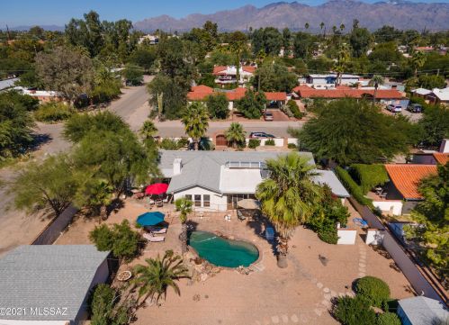 4002 Calle De Jardin, Tucson AZ 85711-3411 exterior