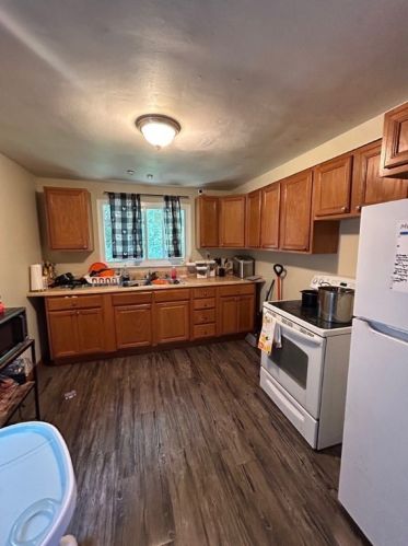 326 Dorothy Dr, Pittsburgh PA 15235-1830 exterior