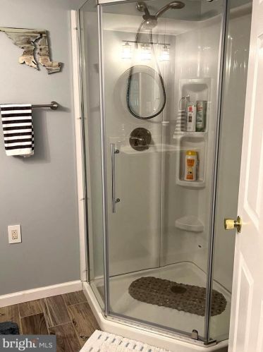 8124 Brightridge Ct, Ellicott MD 21043-6988 exterior