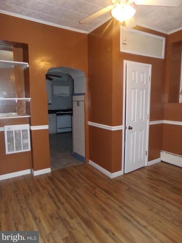 1021 64 St, Philadelphia PA 19151-3127 exterior