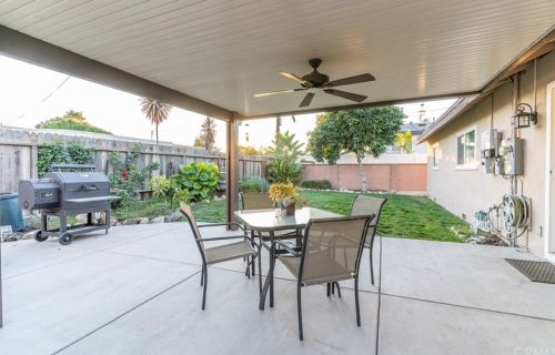 1352 Hill Ave, Fullerton CA 92833-4010 exterior