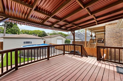 4333 Meade Ave, Chicago IL 60634-1520 exterior