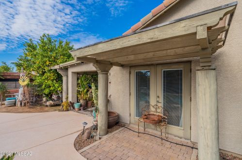 2675 Desert Bluffs Ct, Tucson AZ 85742-4468 exterior