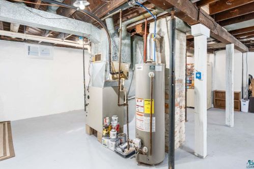 9125 Vinland St, Duluth MN 55810-1531 exterior