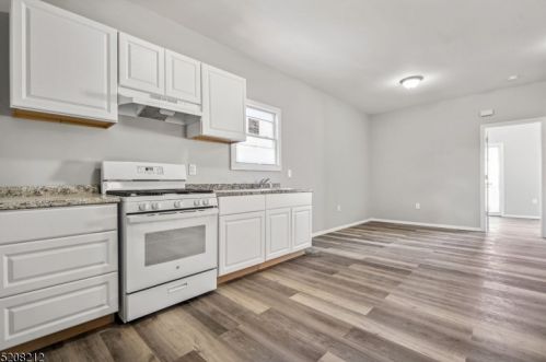 148 Walnut St, Paterson NJ 07522-1426 exterior