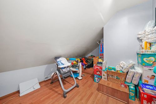 5608 Whipple St, Chicago IL 60629-2424 exterior