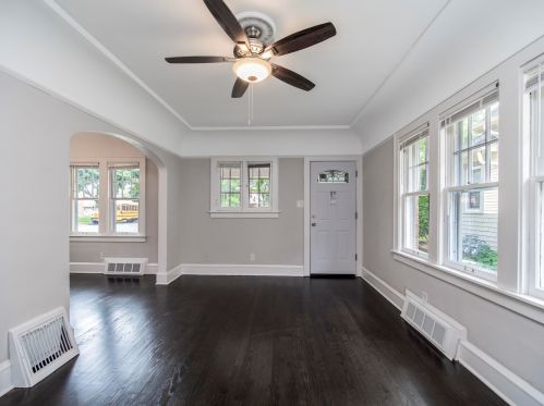 5841 32nd St, Milwaukee WI  53209-4116 exterior