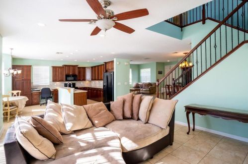 12001 Bennington Cir, Fort Pierce, FL 34987-2723