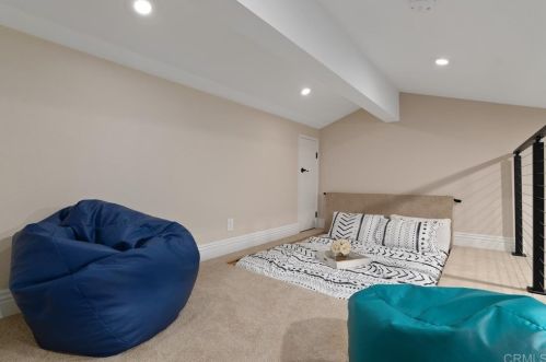 5394 Bloch St, San Diego CA 92122-4015 exterior