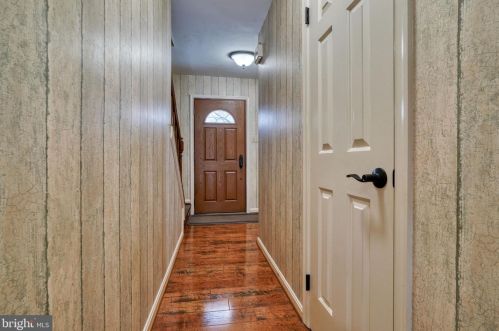 1609 Mithering Ln, Silver Spring, MD 20905-7045