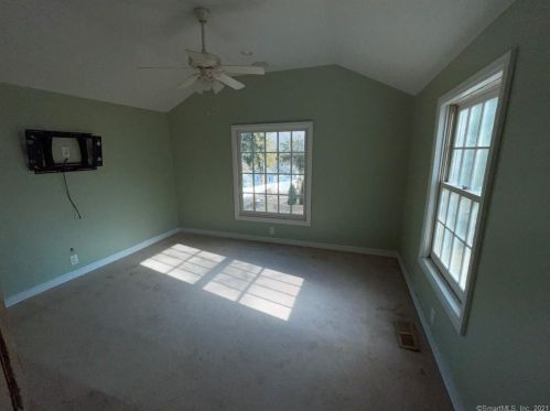 58 Forbell Dr, Norwalk CT 06850-1418 exterior