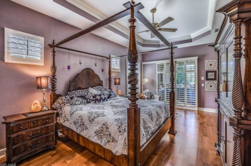 8760 Hideaway Harbor Ct, Naples FL 34120-4327 exterior