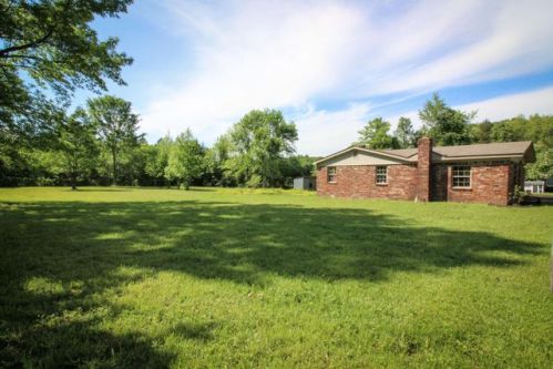 628 Peaceful Valley Rd, Dover, AR 72837-8109