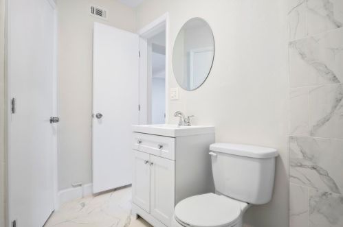 2012 Chelsea St, Tampa FL  33610-6124 exterior