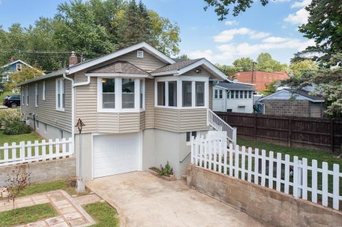 7742 Rannells Ave, Saint Louis MO 63143-1922 exterior