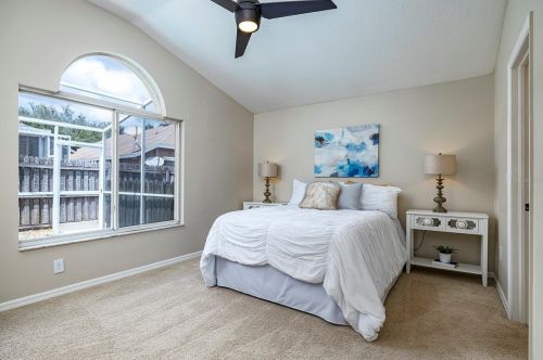 8820 Cypress Hammock Dr, Tampa FL 33614-1952 exterior