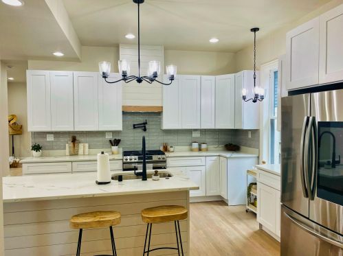 3149 Howell Ave, Milwaukee WI  53207-2624 exterior