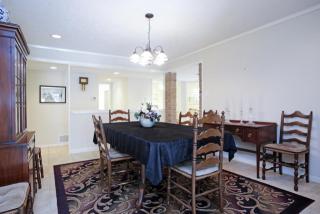 10602 Olympia Dr, Houston TX  77042-2817 exterior