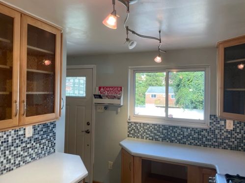 536 Portia Dr, Pittsburgh PA  15236-2539 exterior