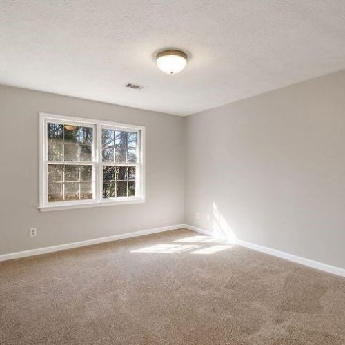 2119 Harbour Oaks Dr, Lithonia GA  30078-2335 exterior