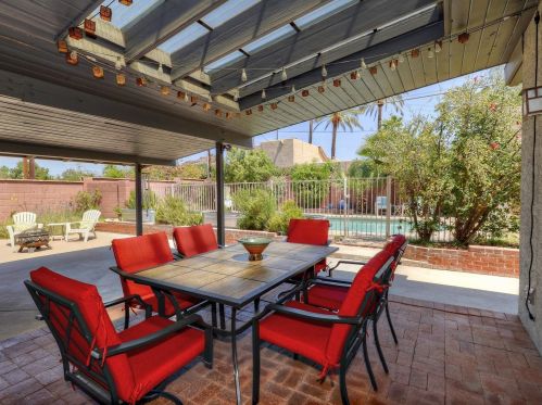 4615 43rd St, Phoenix AZ 85032-3323 exterior