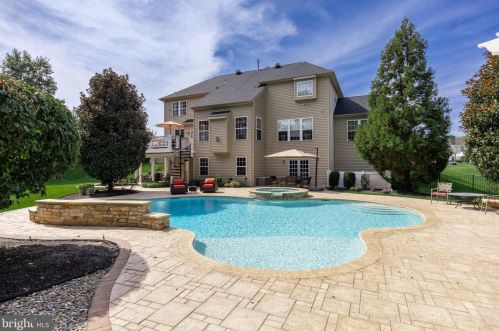 42 Jasmine Rd, Lumberton Township NJ 08048-5285 exterior