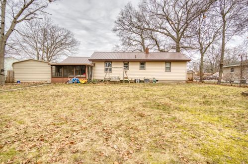 431 Giles Rd, Meskegon MI  49445-1319 exterior