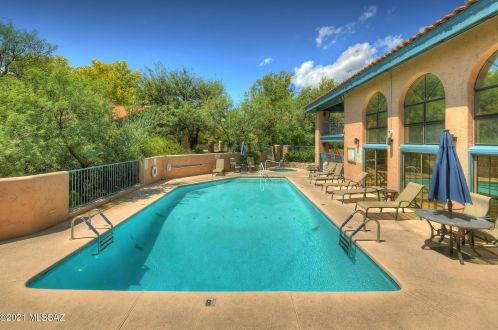 5353 Paseo De La Terraza, Tucson AZ 85750-6405 exterior