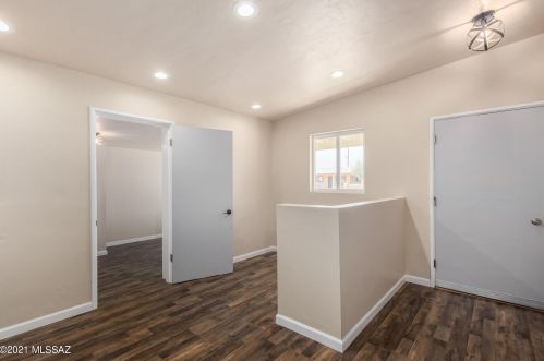 2305 19th St, Tucson AZ  85719-7016 exterior