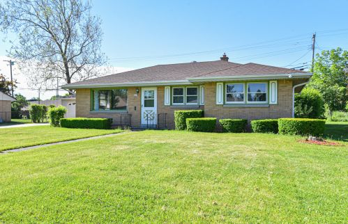 6319 Armour Ave, Milwaukee WI  53220-3911 exterior